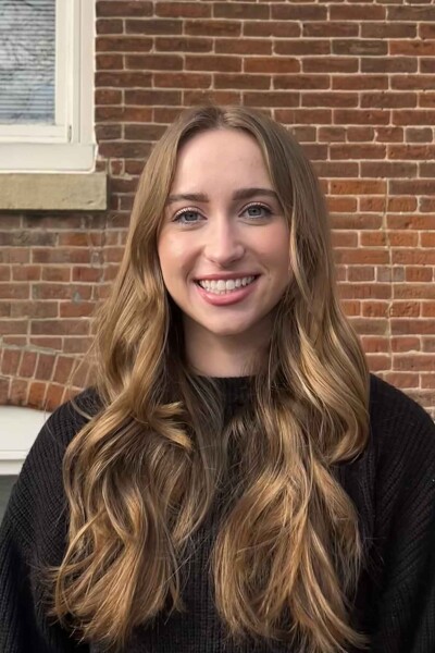 Isabella Hobson ’25